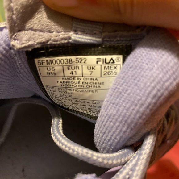 Purple filas size 9 - Picture 6 of 6